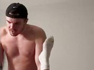 Cocky Muscle Hunk Flexes and Fucks Big Dick Bottom Bareback