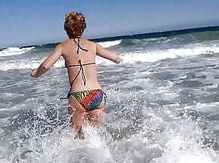 mogli, amatoriali, maturi, ragazze-giovani, mammine-mature, mamme, spiaggia, bionde, inglese, bikini