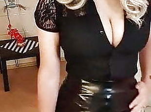 Big tits tranny in latex mini 2