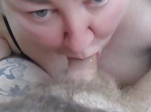 Mature Makes A Homemade Blowjob