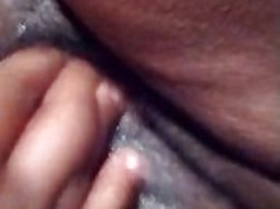 tučné, masturbácia, pička, striekanie-squirt, amatérske, ebony, domáce, robenie-rukou, čierne, bbw