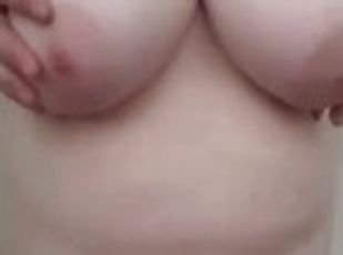 Busty Girl Exposes Her Boobs )