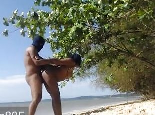 Outdoor blowjob in Jamaica with a hood bitch
