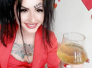 Golden rain from Dominatrix Nika! Mistress congratulates you on Valentine&#039;s Day and gives you a golden cocktail. Pissing