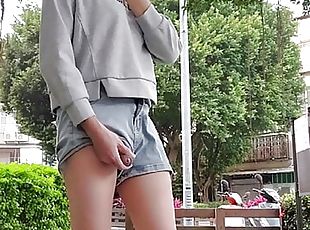 asiatique, masturbation, en-plein-air, public, transsexuelle, amateur, ados, branlette, ladyboy, culotte